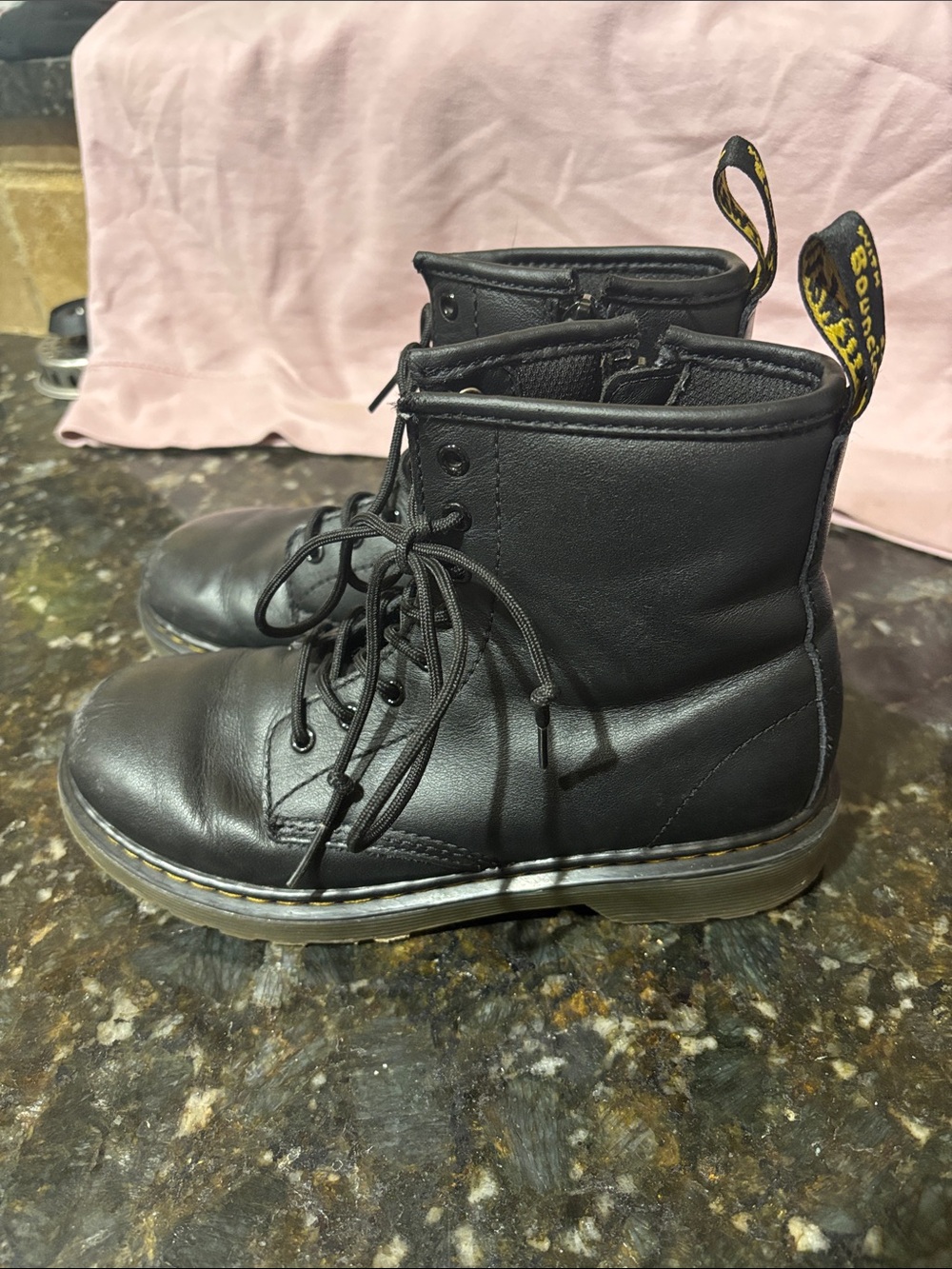 Dr. Martens 1460 JR boots! Child 4